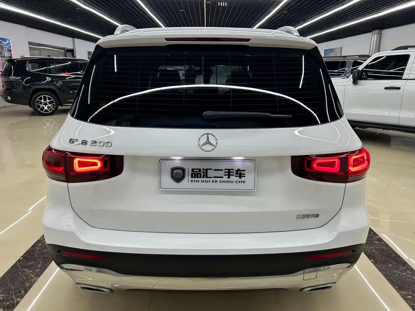 2021 Mercedes-Benz GLB 200 Dynamic — миниатюра 5