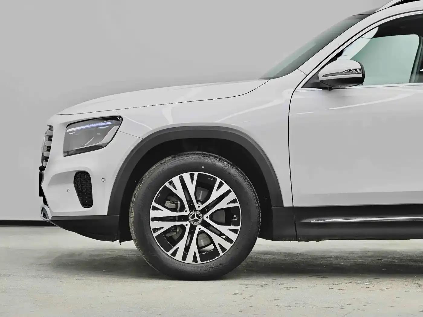 2024 Mercedes-Benz GLB 220 Dynamic — миниатюра 22