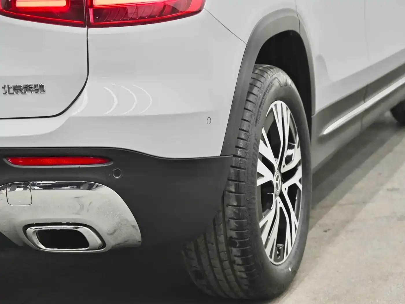 2024 Mercedes-Benz GLB 220 Dynamic — миниатюра 32