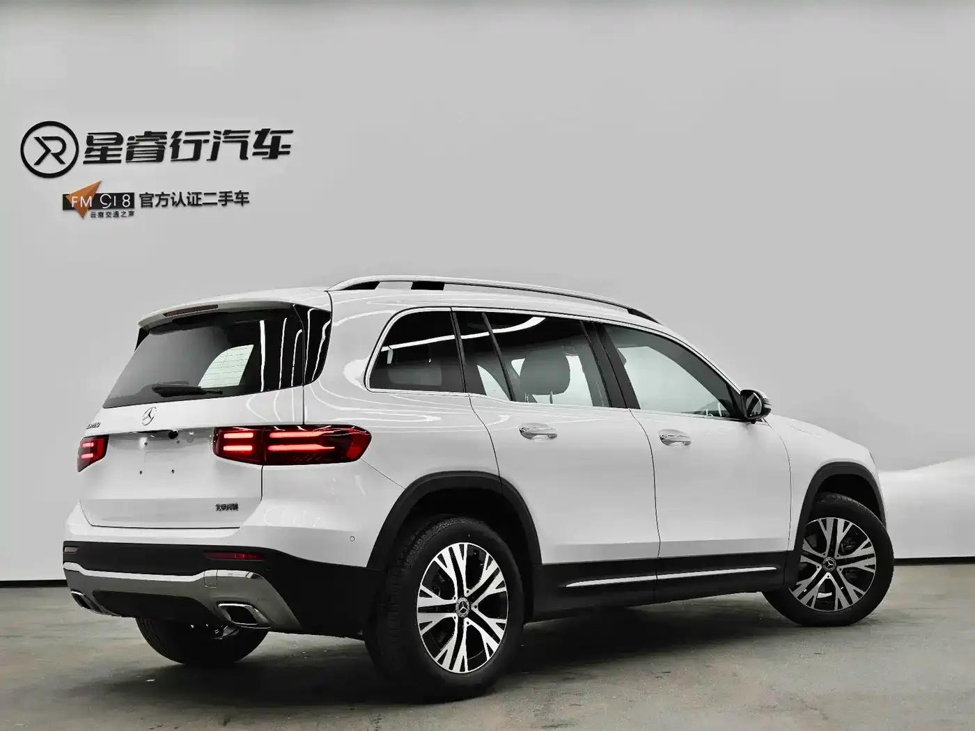 2024 Mercedes-Benz GLB 220 Dynamic — миниатюра 33