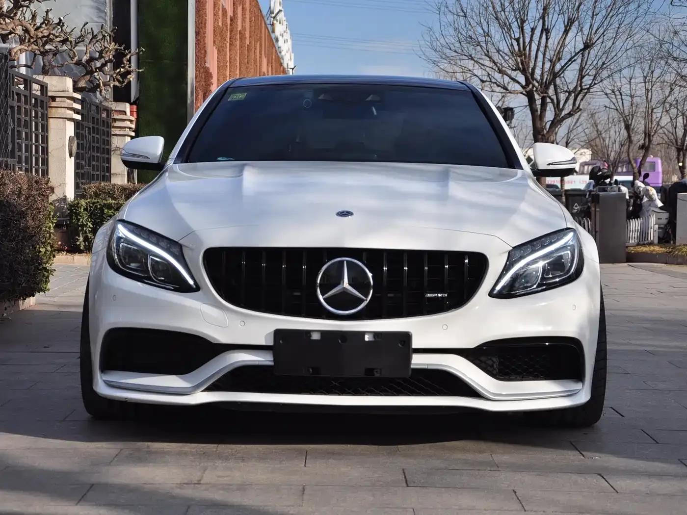 2017 Mercedes-Benz C-Class AMG C 63 — миниатюра 2