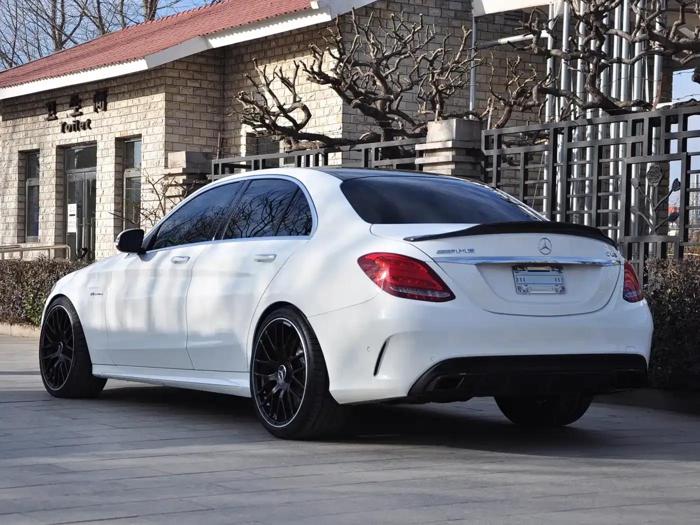 2017 Mercedes-Benz C-Class AMG C 63 — миниатюра 4