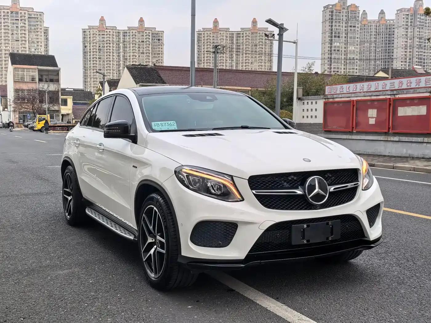 2015 Mercedes-Benz GLE Coupe, GLE 450 AMG 4MATIC Coupe SUV — миниатюра 3