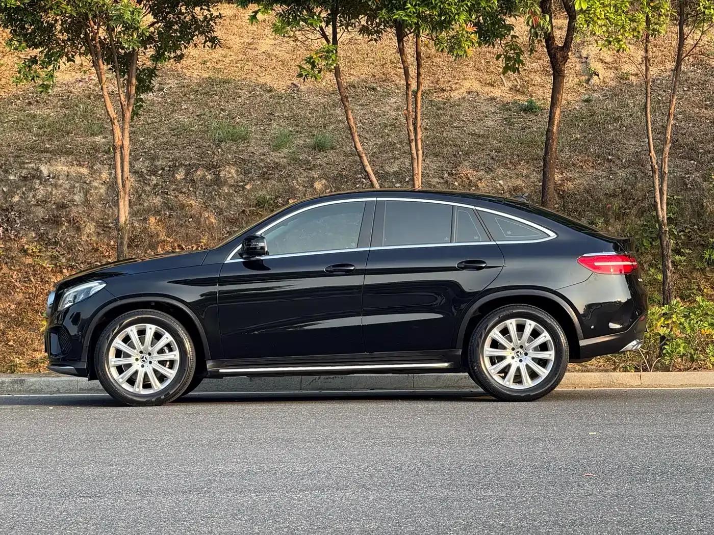 2018 Mercedes-Benz GLE Coupe, GLE 320 4MATIC Coupe SUV — миниатюра 6
