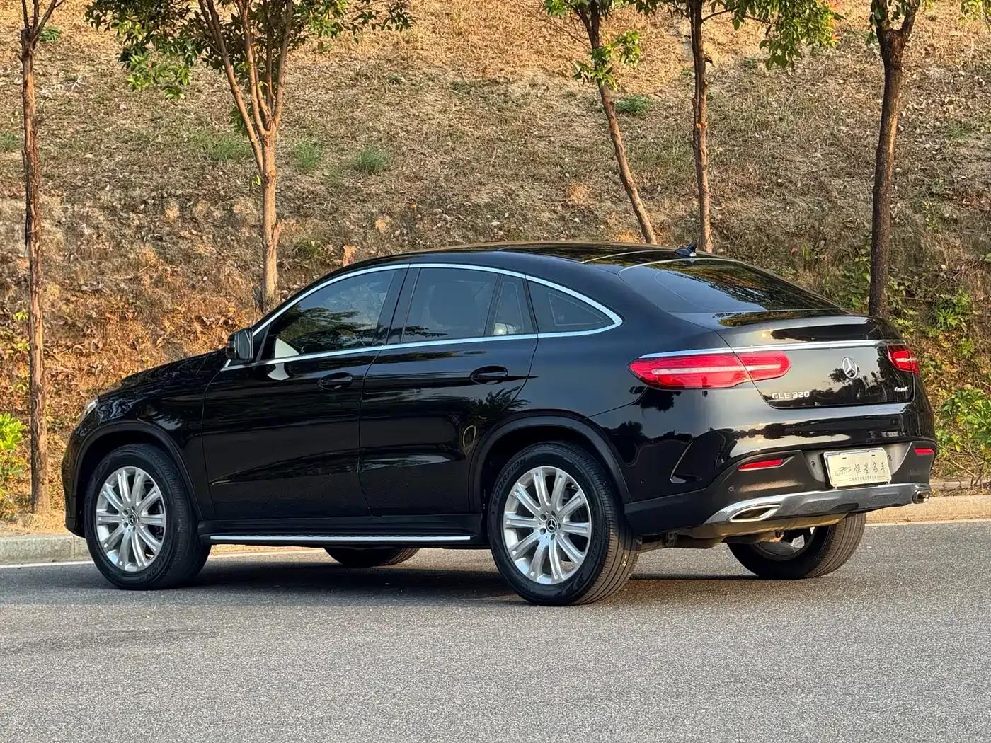 2018 Mercedes-Benz GLE Coupe, GLE 320 4MATIC Coupe SUV — миниатюра 7