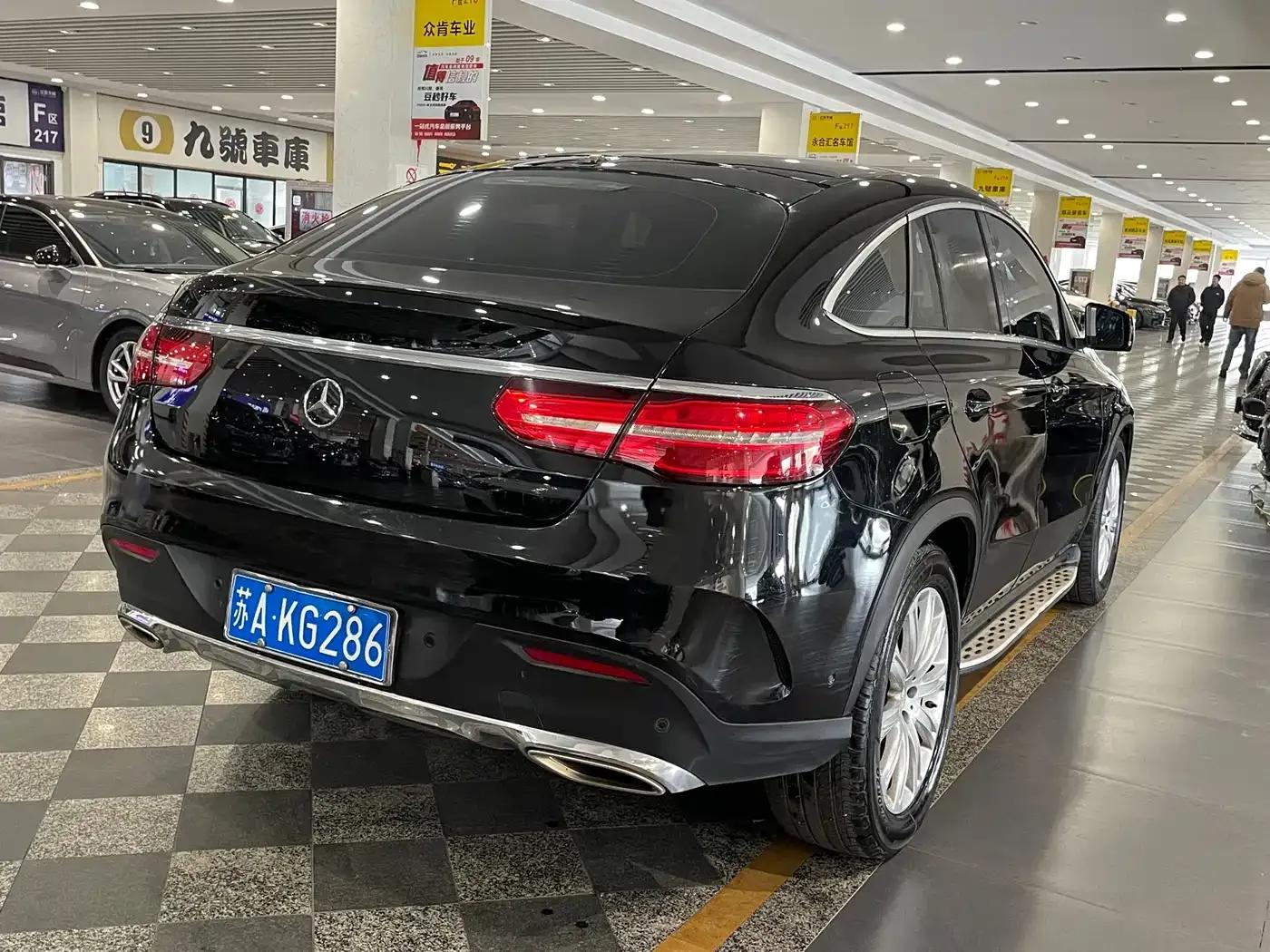 2015 Mercedes-Benz GLE Coupe, GLE 320 4MATIC Coupe SUV — миниатюра 6