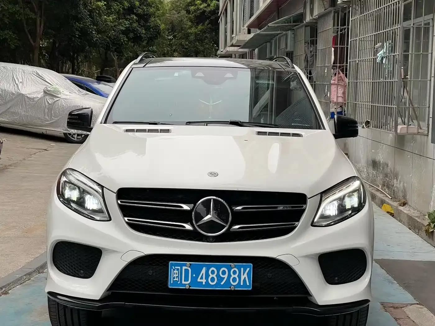 2017 Mercedes-Benz GLE AMG 43 4MATIC — миниатюра 2