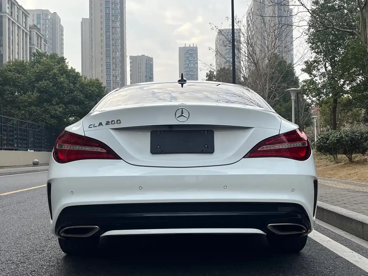 Imported Mercedes-Benz CLA 2017 Facelift CLA 200 Fashion Model — миниатюра 6