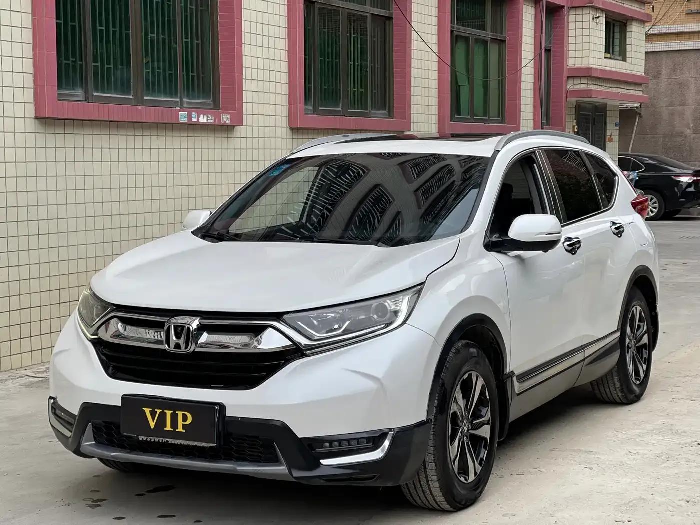 Honda CR-V 2017 240TURBO CVT 2WD Fashion Edition — миниатюра 1