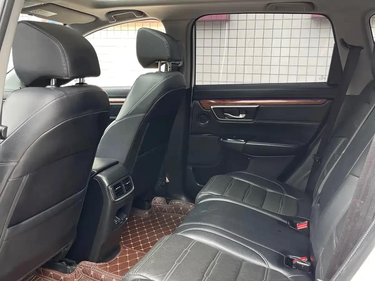Honda CR-V 2017 240TURBO CVT 2WD Fashion Edition — миниатюра 8