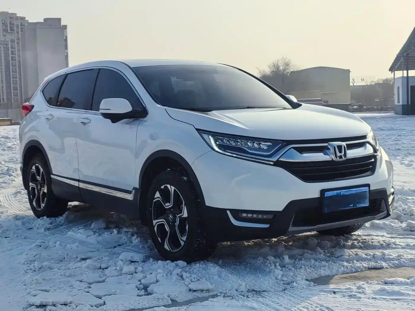 Honda CR-V 2017 240TURBO CVT 4WD Premium Edition — миниатюра 3
