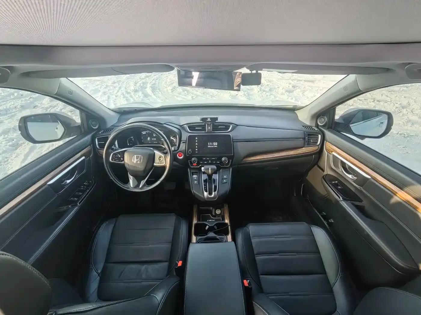 Honda CR-V 2017 240TURBO CVT 4WD Premium Edition — миниатюра 5