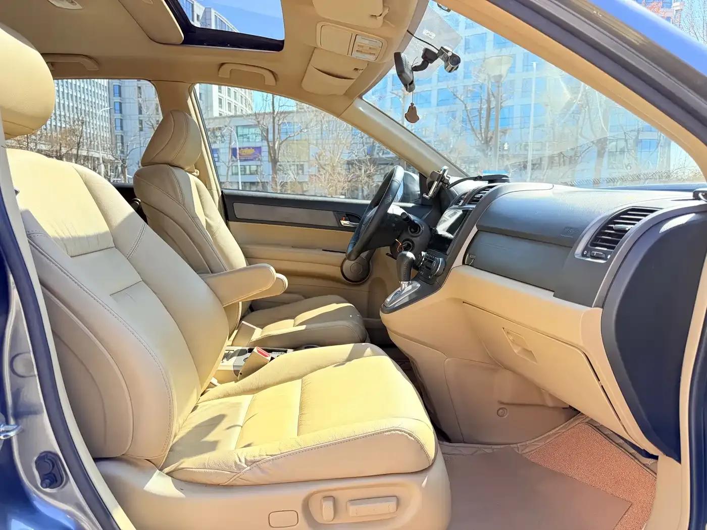 Honda CR-V 2010 2.4L Automatic 4WD Premium Edition — миниатюра 10
