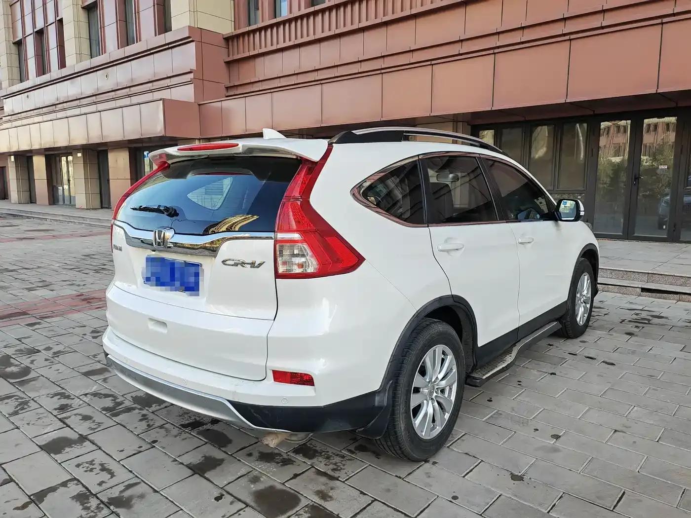 Honda CR-V 2016 2.0L 2WD Classic Edition — миниатюра 4