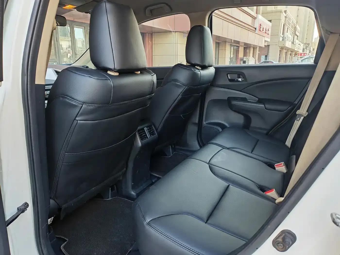 Honda CR-V 2016 2.0L 2WD Classic Edition — миниатюра 10