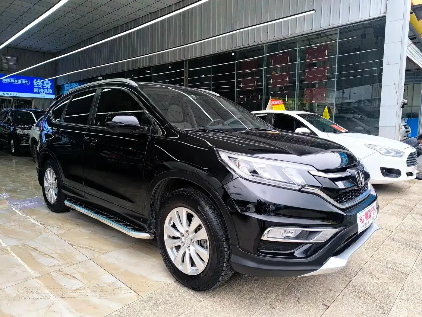 Honda CR-V 2015 2.0L 2WD Fashion Edition — миниатюра 3