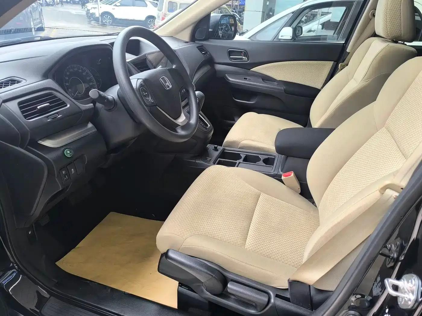 Honda CR-V 2015 2.0L 2WD Fashion Edition — миниатюра 4