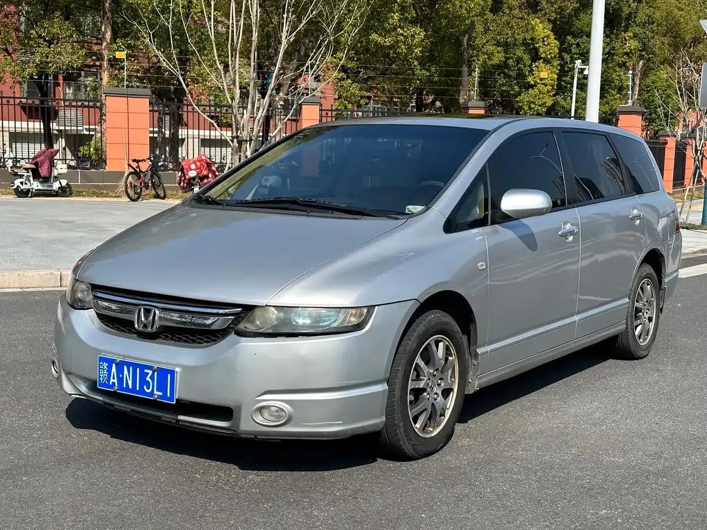 2008 Odyssey 2.4L Standard Edition — миниатюра 1