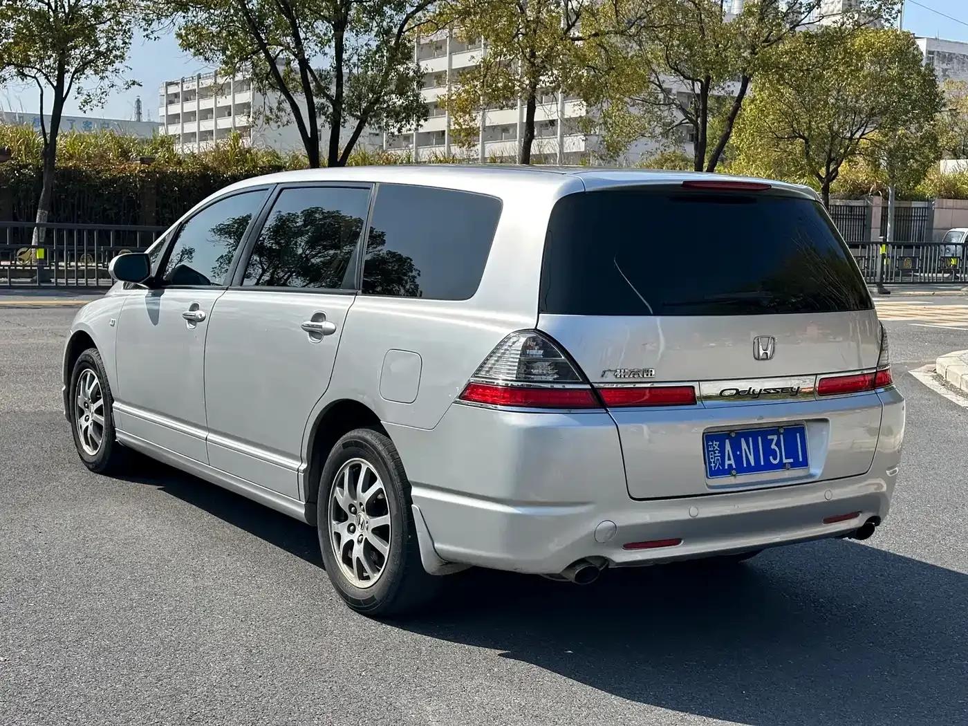 2008 Odyssey 2.4L Standard Edition — миниатюра 5