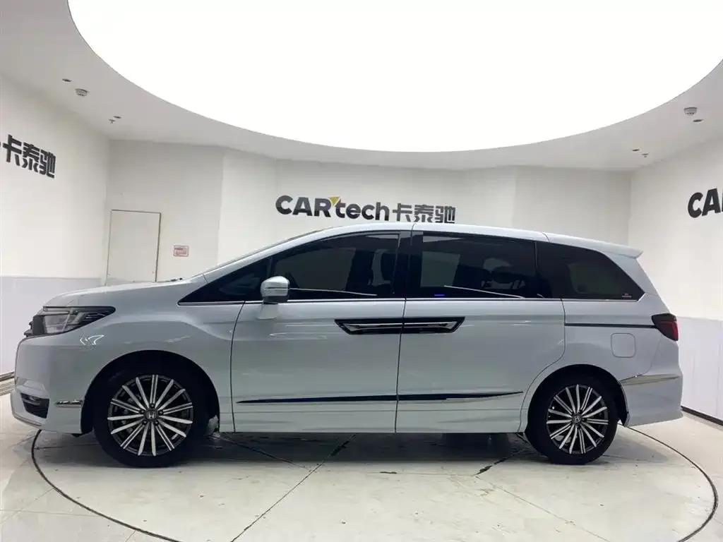 Elysion 2024 2.0L e:HEV Classic Edition — миниатюра 8