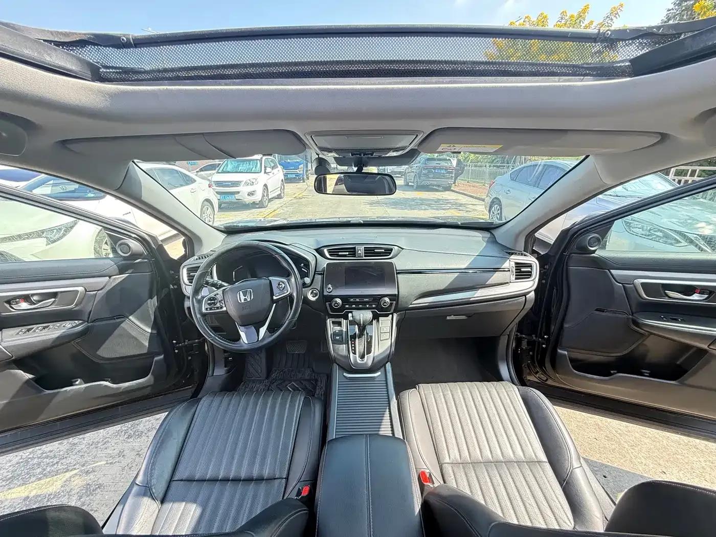 2021 Honda CR-V 240TURBO CVT 2WD Premium Edition — миниатюра 12