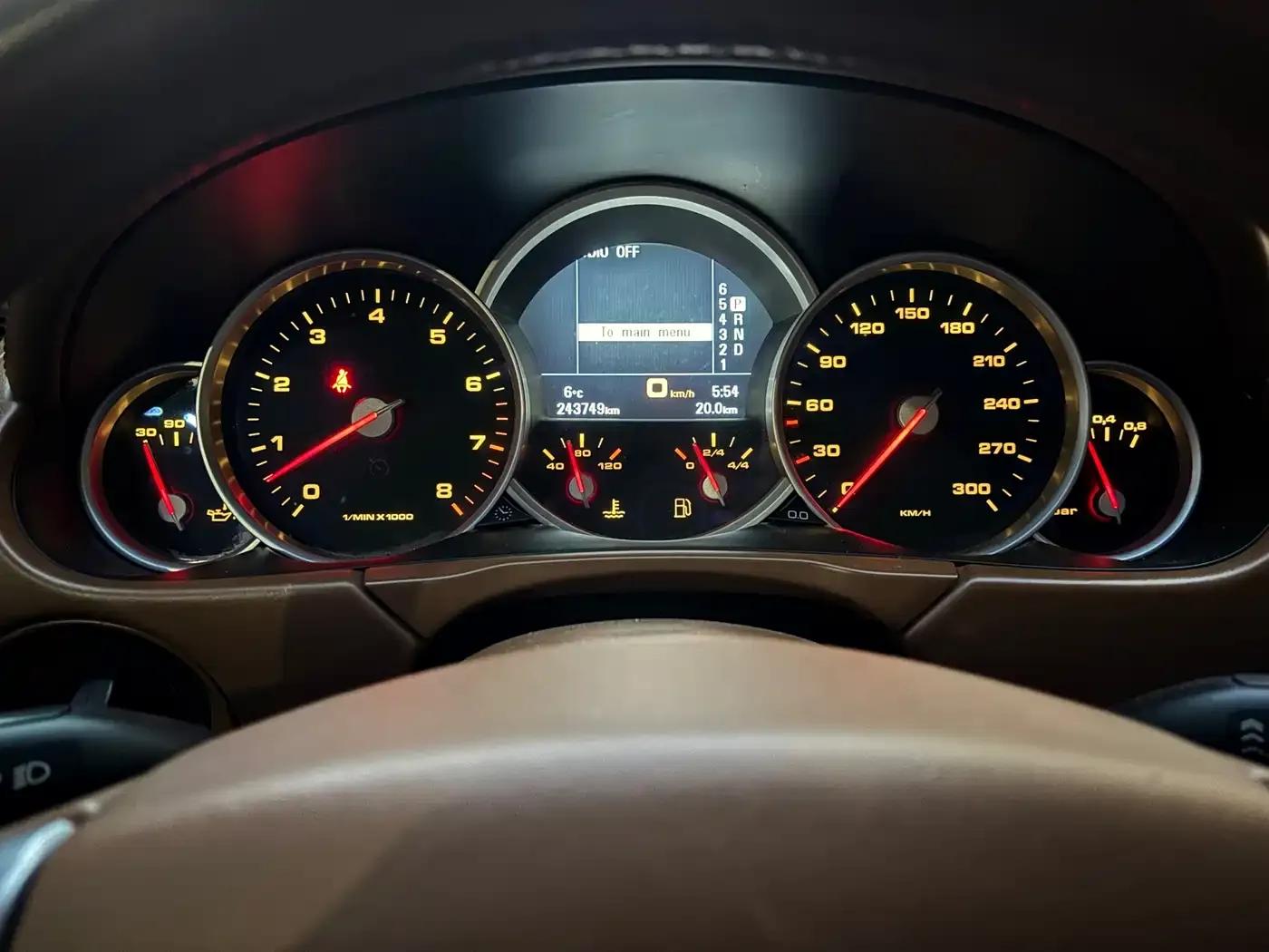 Cayenne 2006 Cayenne Turbo S 4.5T — миниатюра 18