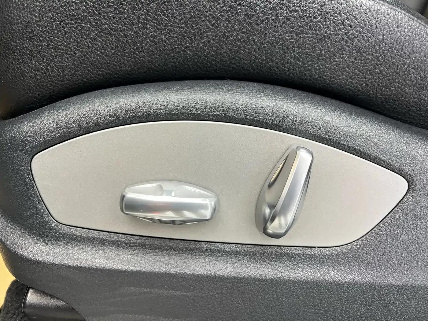 Cayenne 2016 Cayenne 3.0T — миниатюра 6