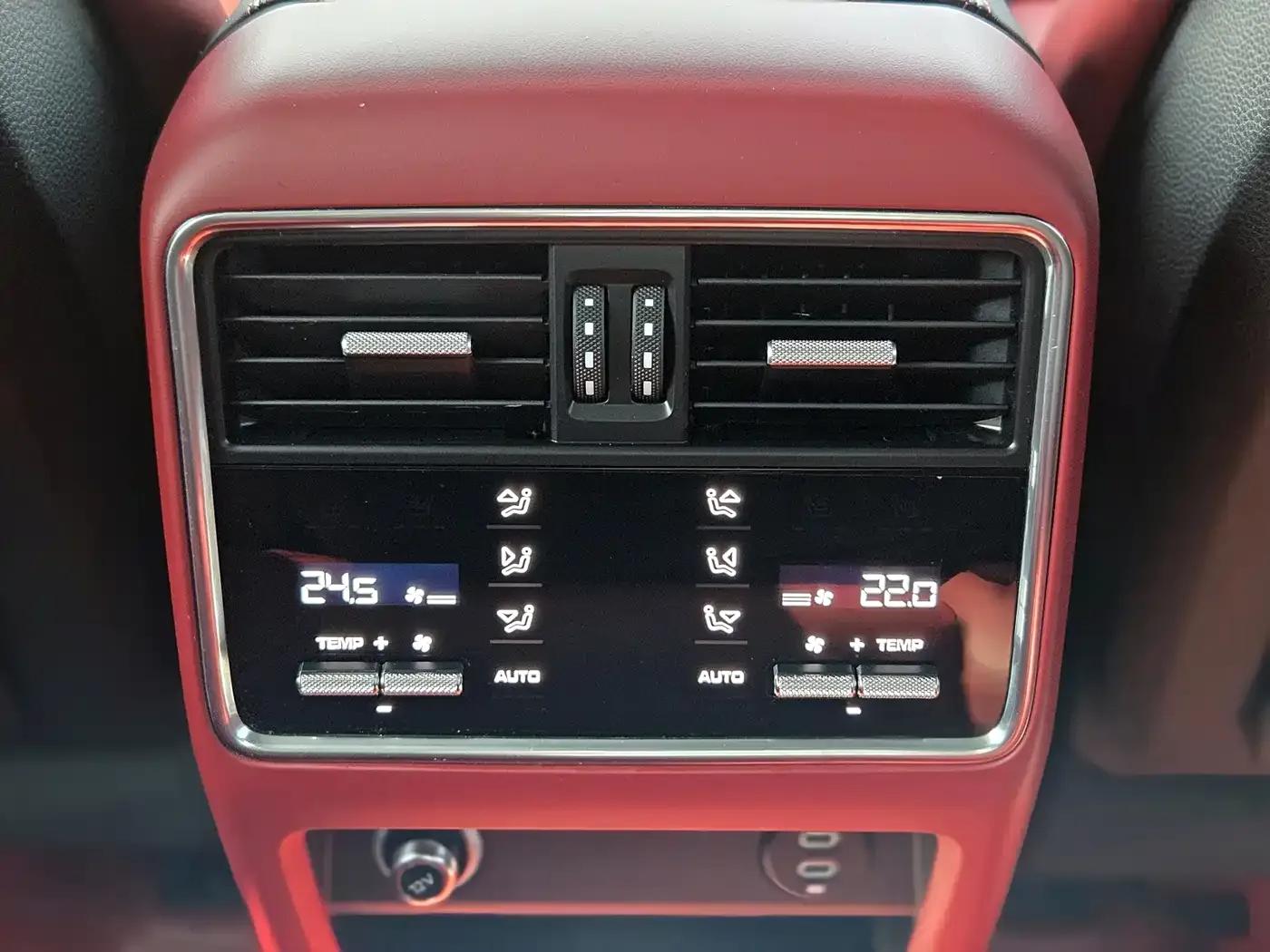 Cayenne 2019 Cayenne 3.0T — миниатюра 17