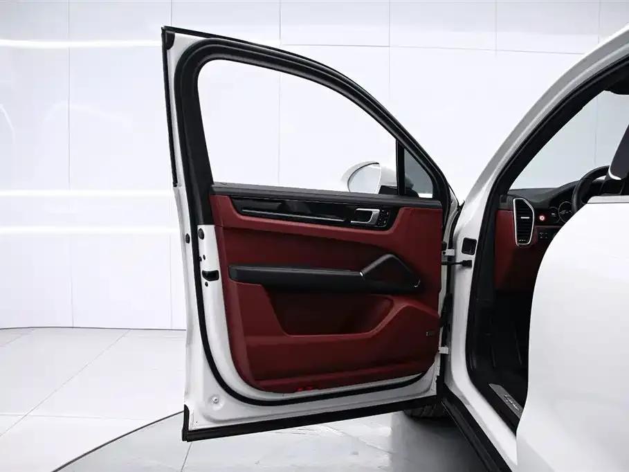 Cayenne 2019 Cayenne 3.0T — миниатюра 11