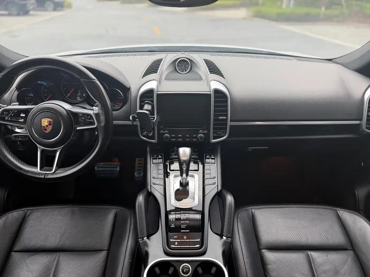 Cayenne 2016 Cayenne 3.0T — миниатюра 8