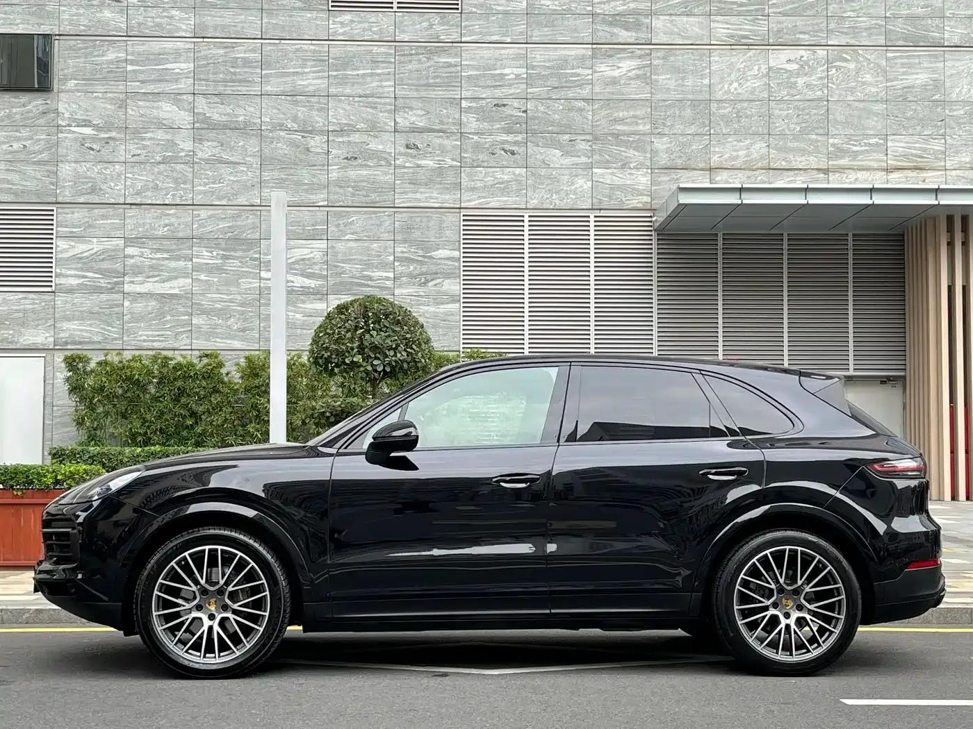 Cayenne 2019 Cayenne 3.0T — миниатюра 3