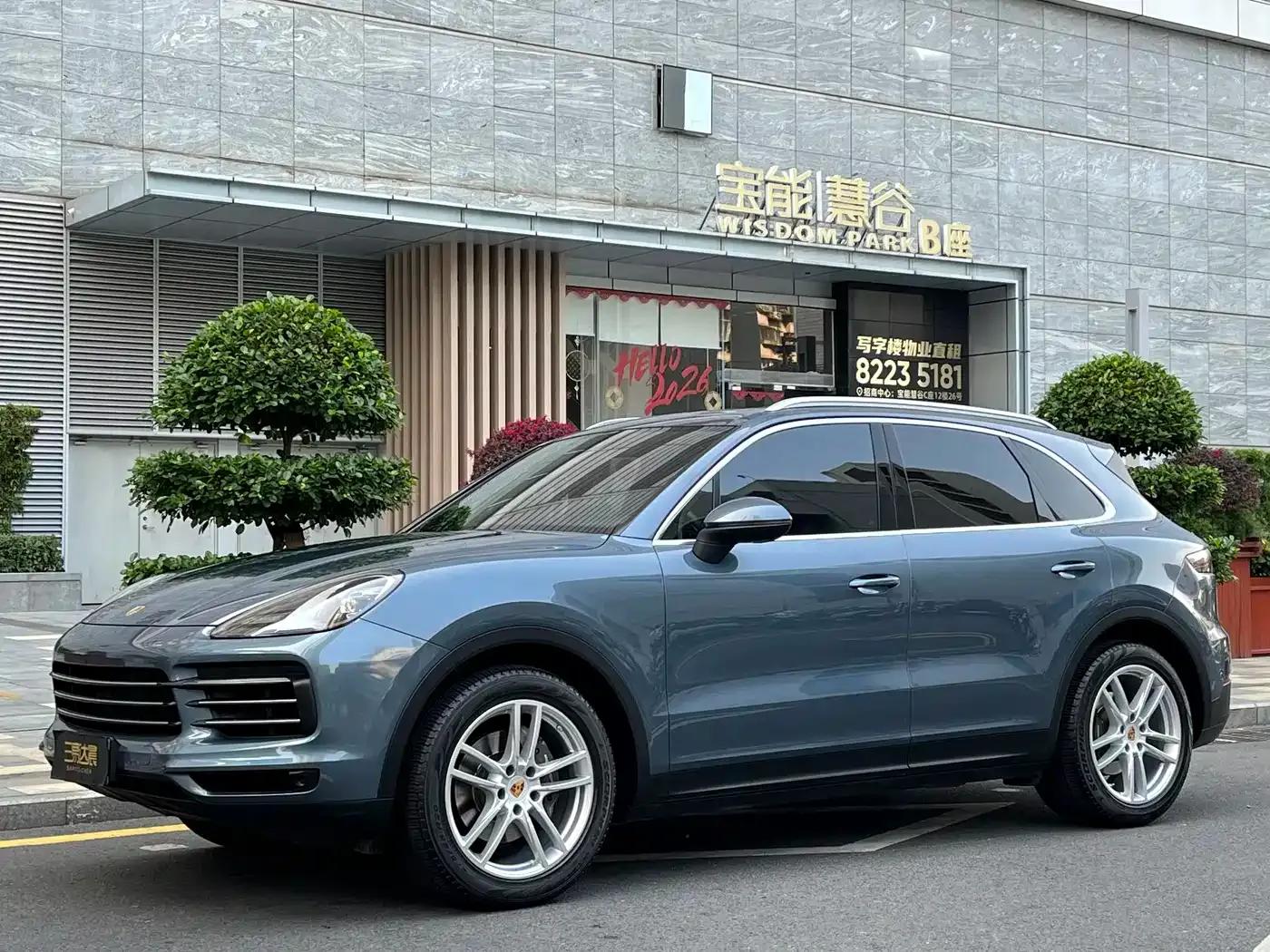 Cayenne 2019 Cayenne 3.0T — миниатюра 1