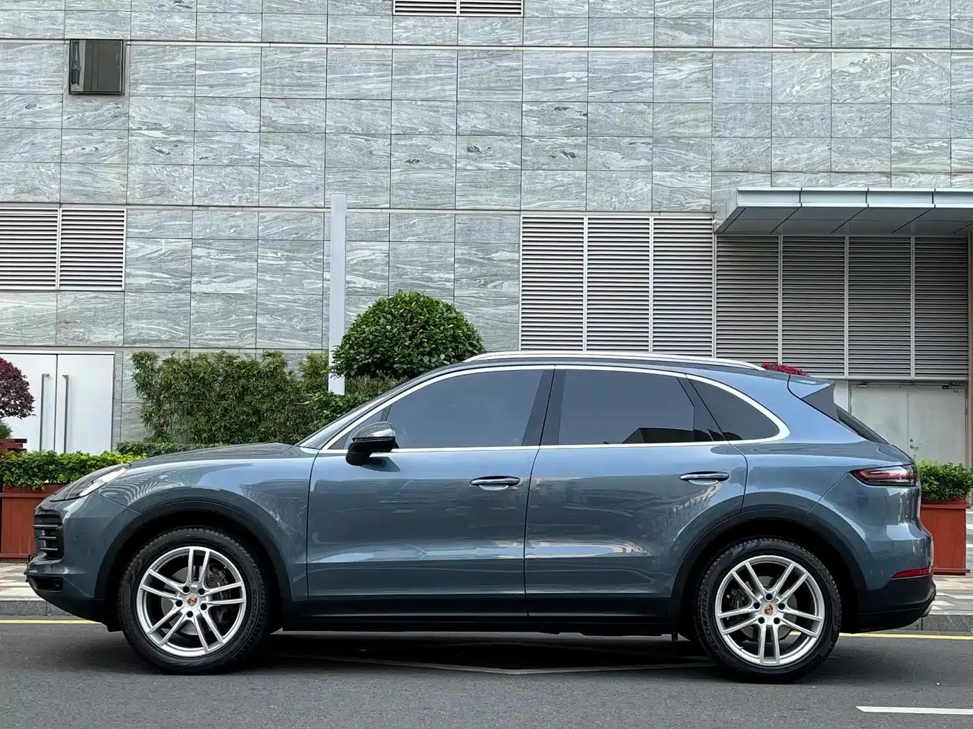 Cayenne 2019 Cayenne 3.0T — миниатюра 3