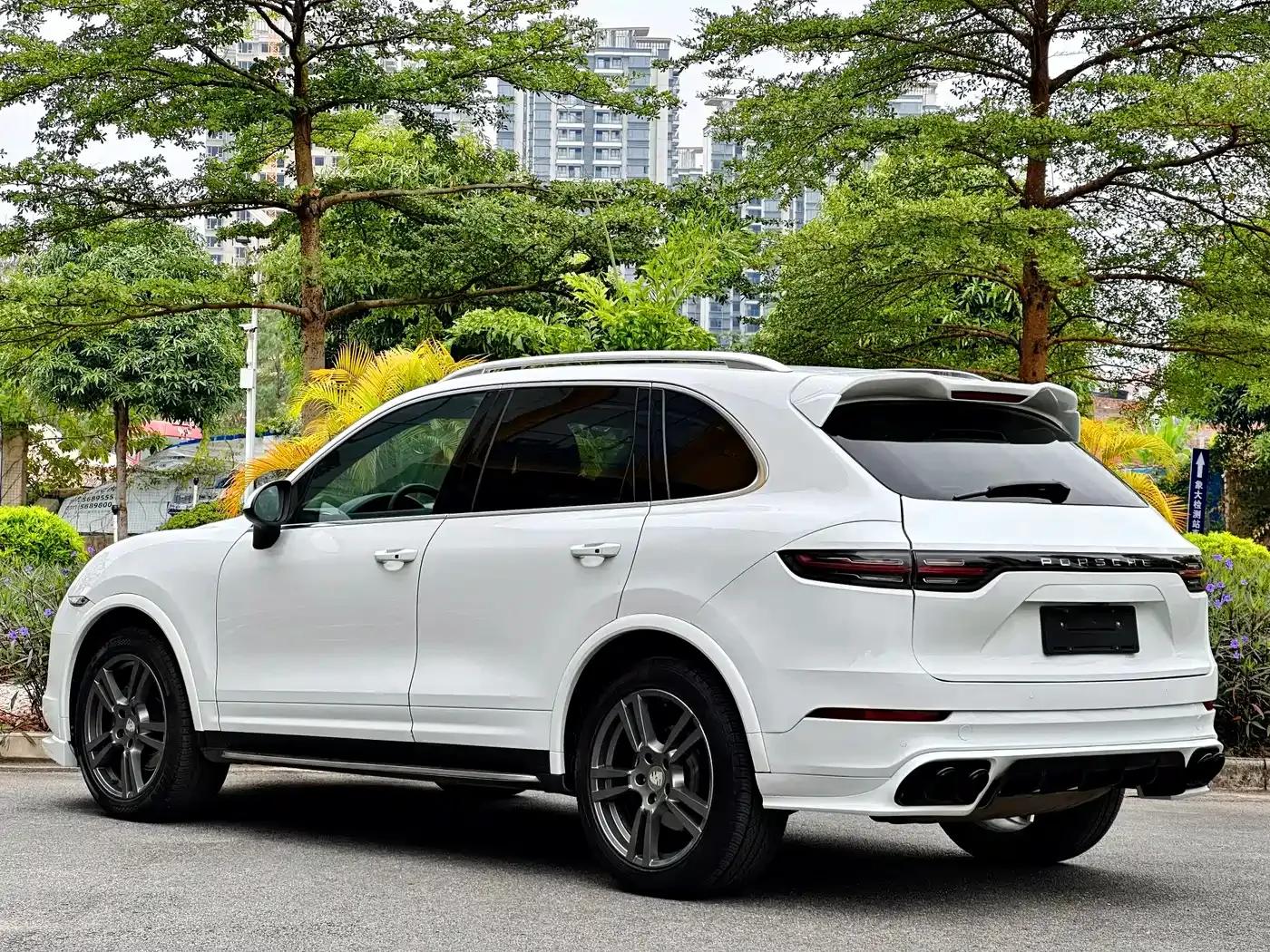 Cayenne 2011 Cayenne 3.0T — миниатюра 5