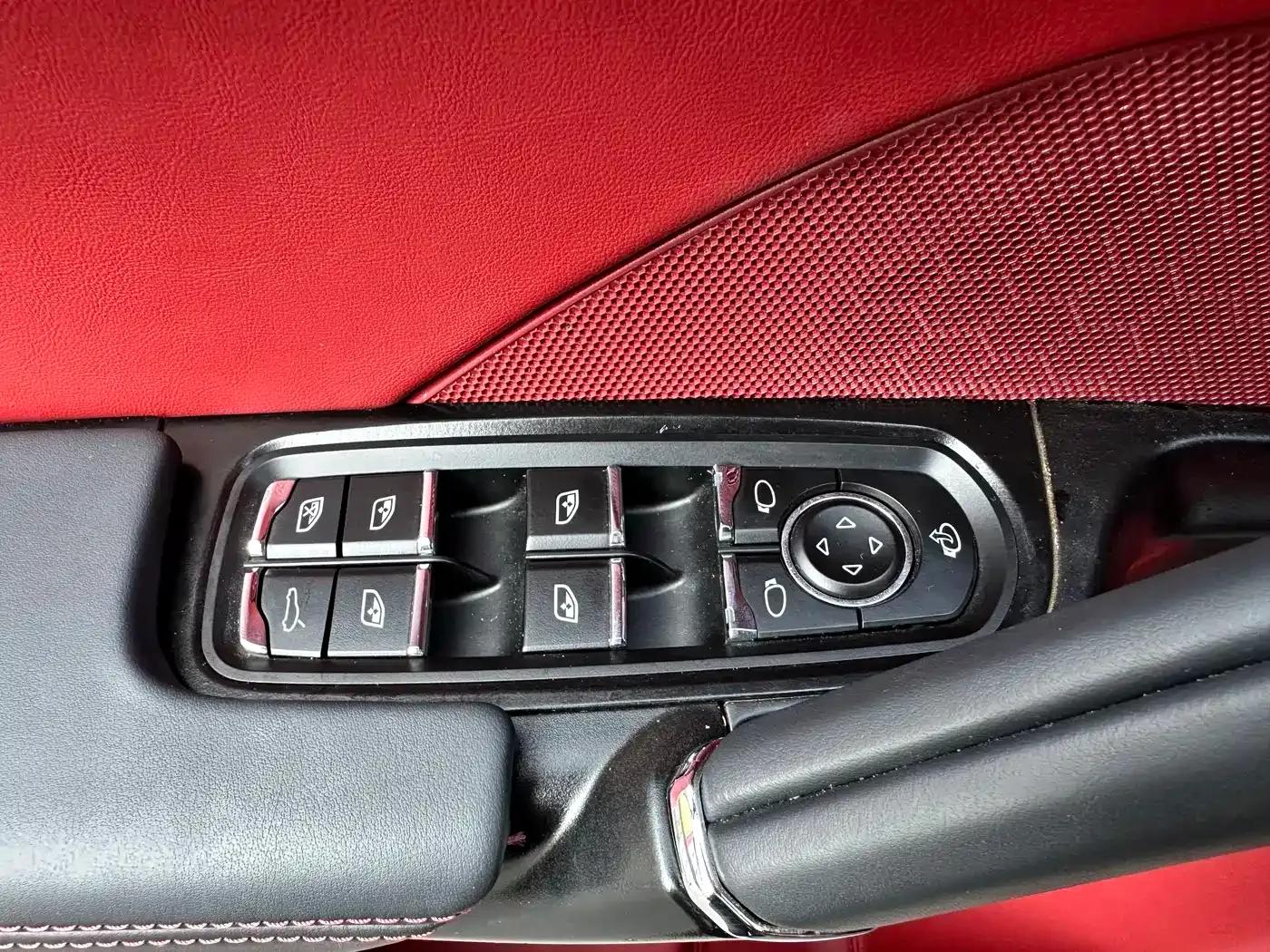 Cayenne 2011 Cayenne 3.0T — миниатюра 17