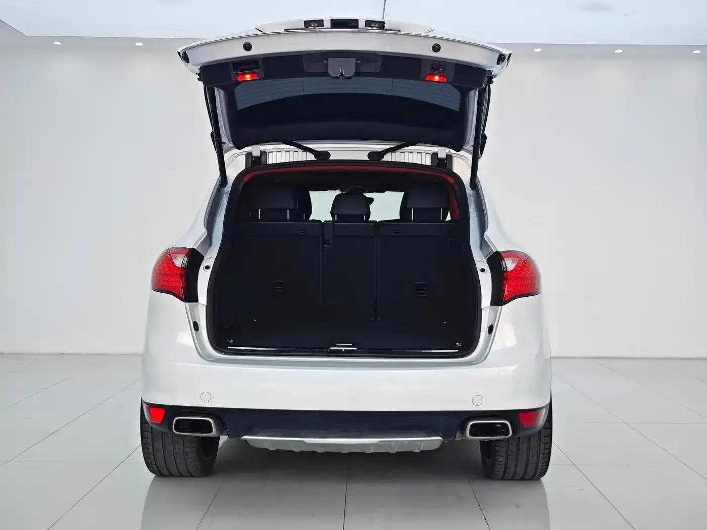 Cayenne 2011 Cayenne S 4.8L — миниатюра 23