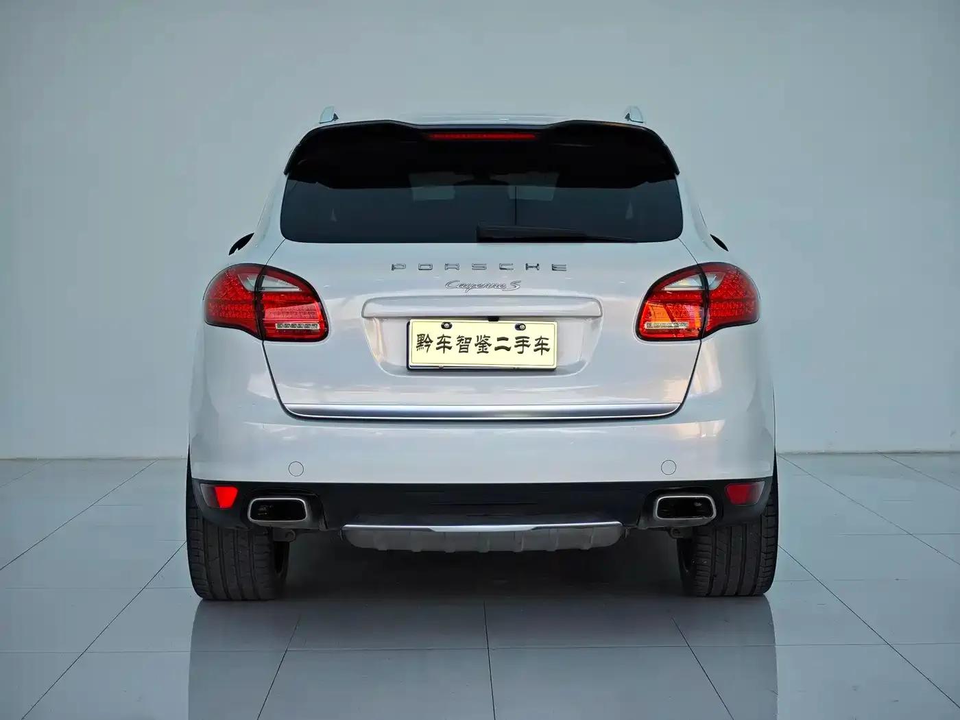 Cayenne 2011 Cayenne S 4.8L — миниатюра 5