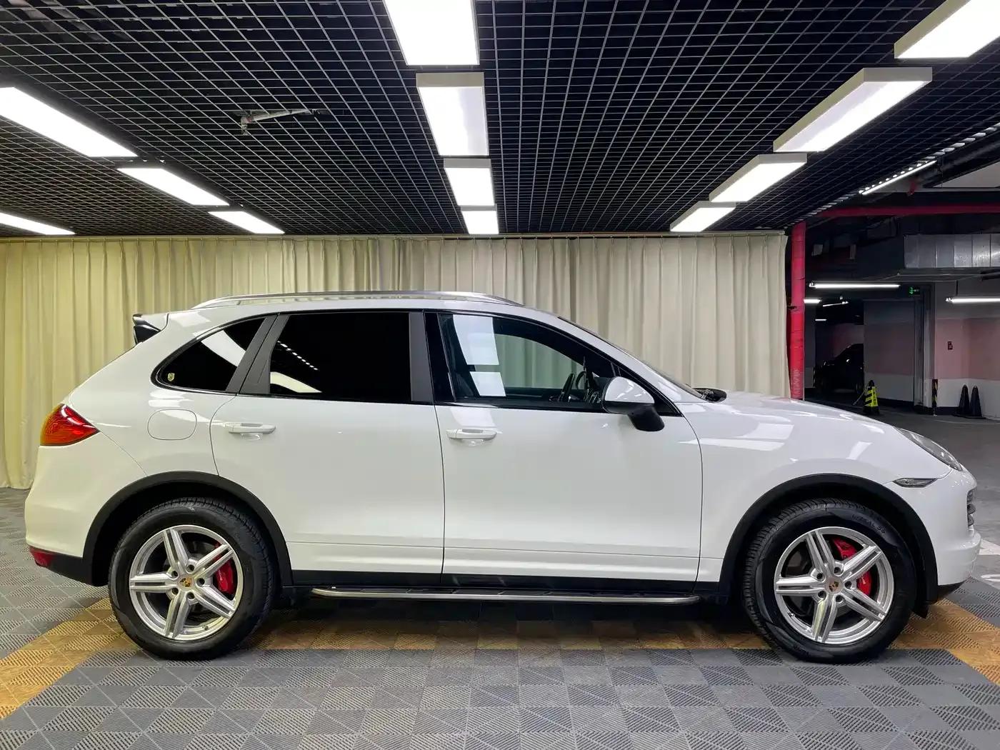 Cayenne 2011 Cayenne 3.0T — миниатюра 7