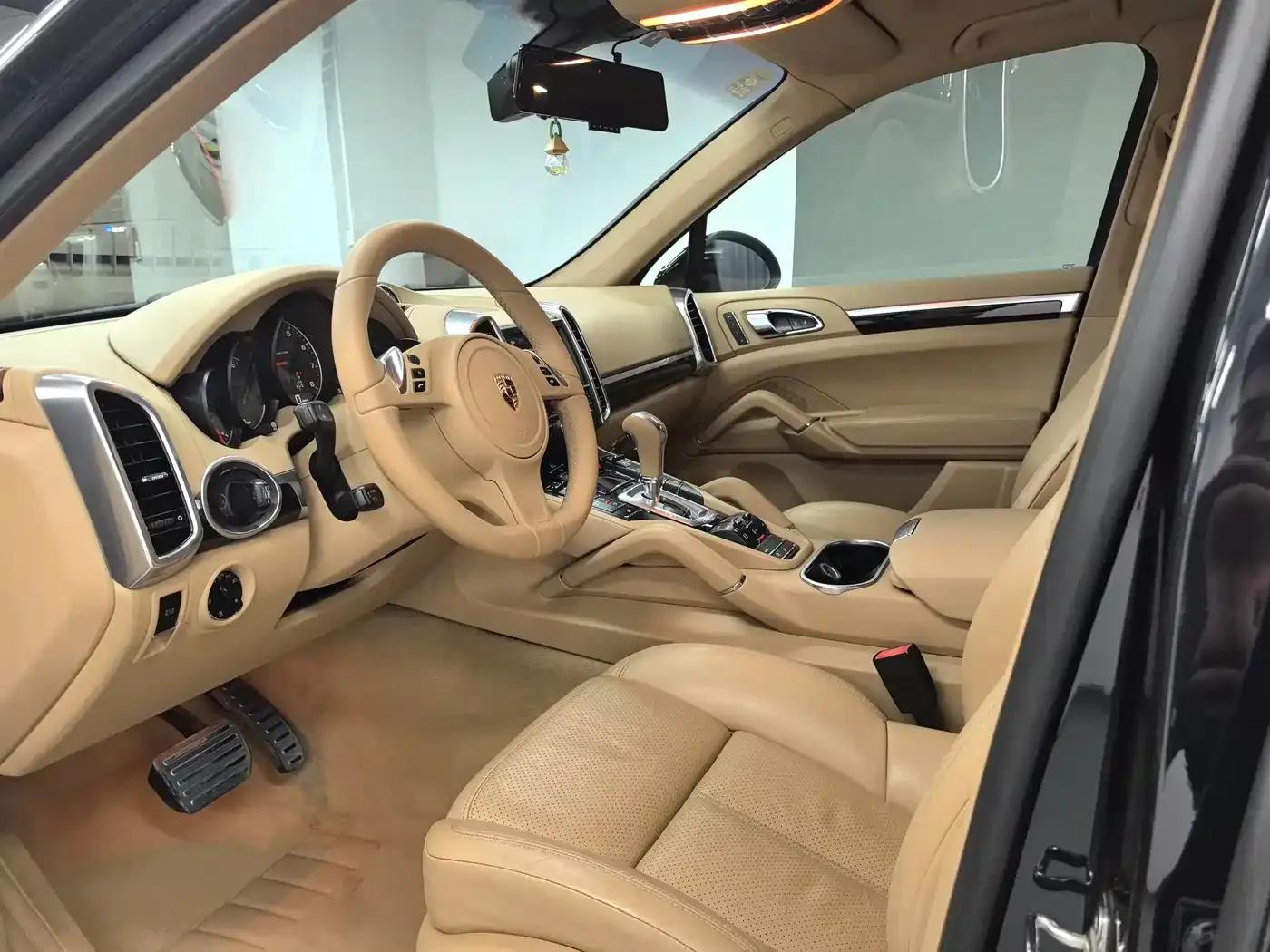 Cayenne 2011 Cayenne 3.0T — миниатюра 4