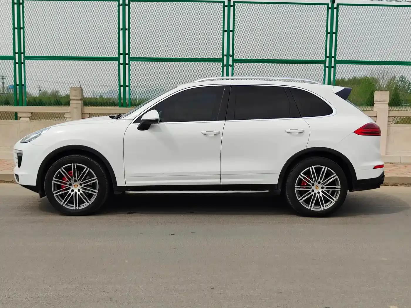 Cayenne 2016 Cayenne 3.0T — миниатюра 4