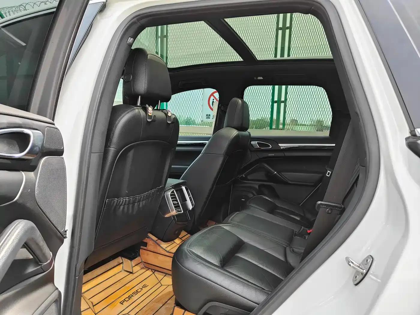 Cayenne 2016 Cayenne 3.0T — миниатюра 9