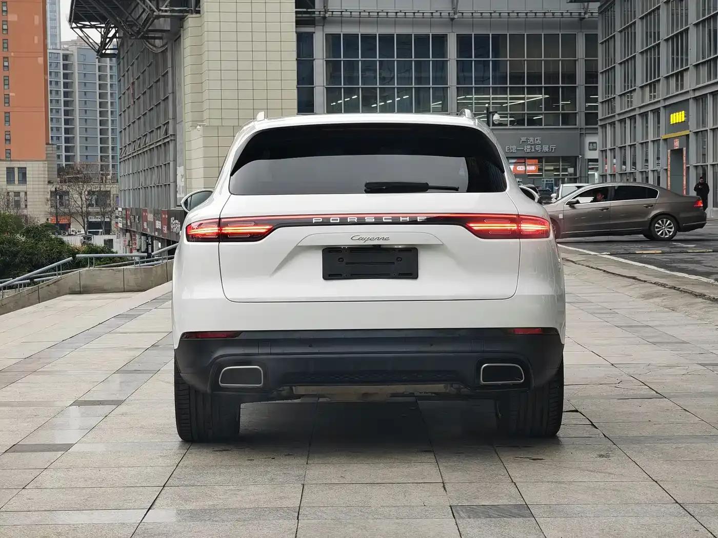 Cayenne 2019 Cayenne 3.0T — миниатюра 3
