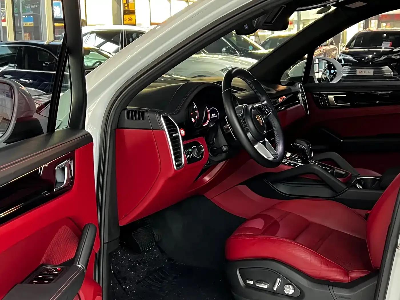 Cayenne 2019 Cayenne 3.0T — миниатюра 5