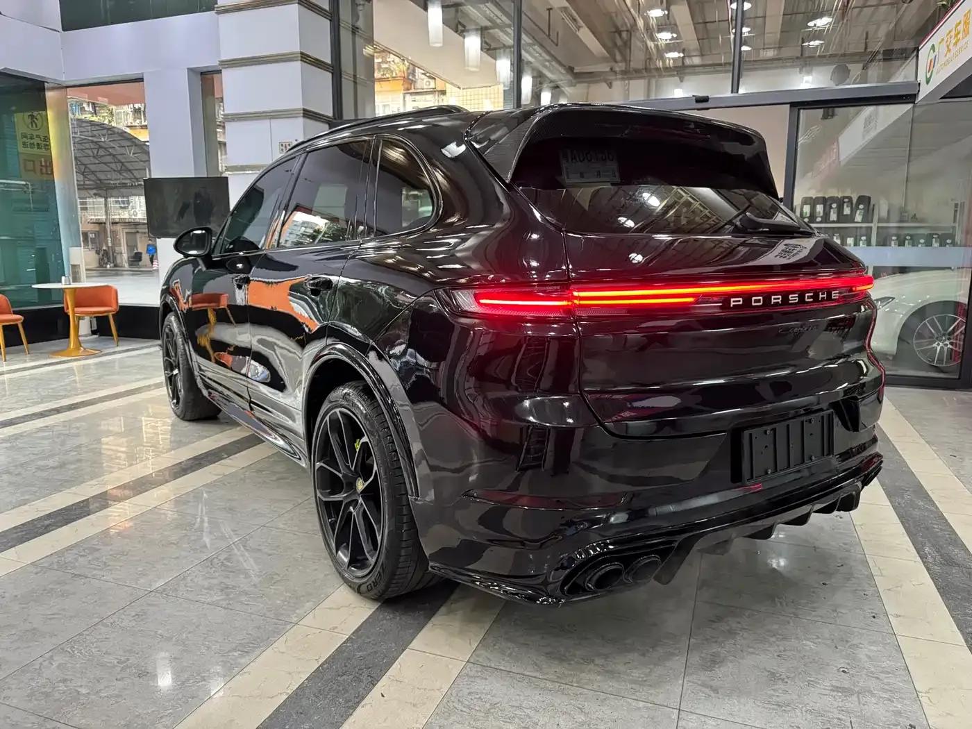 2012 Cayenne 3.6L US Spec — миниатюра 8