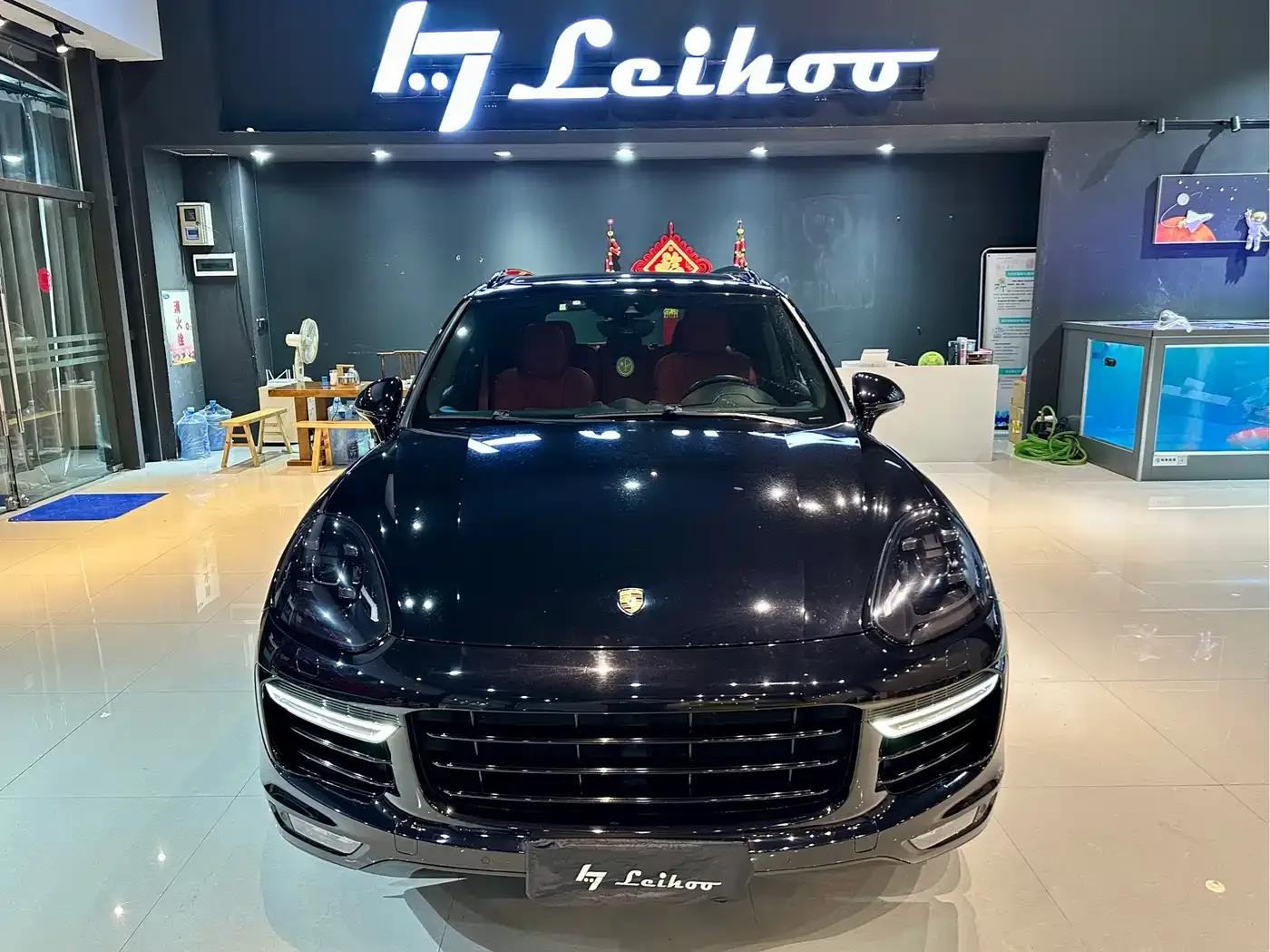 Cayenne 2016 Cayenne Turbo S 4.8T — миниатюра 2