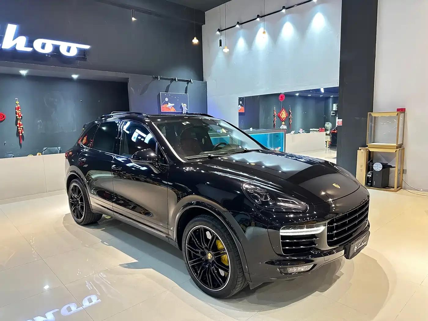 Cayenne 2016 Cayenne Turbo S 4.8T — миниатюра 3