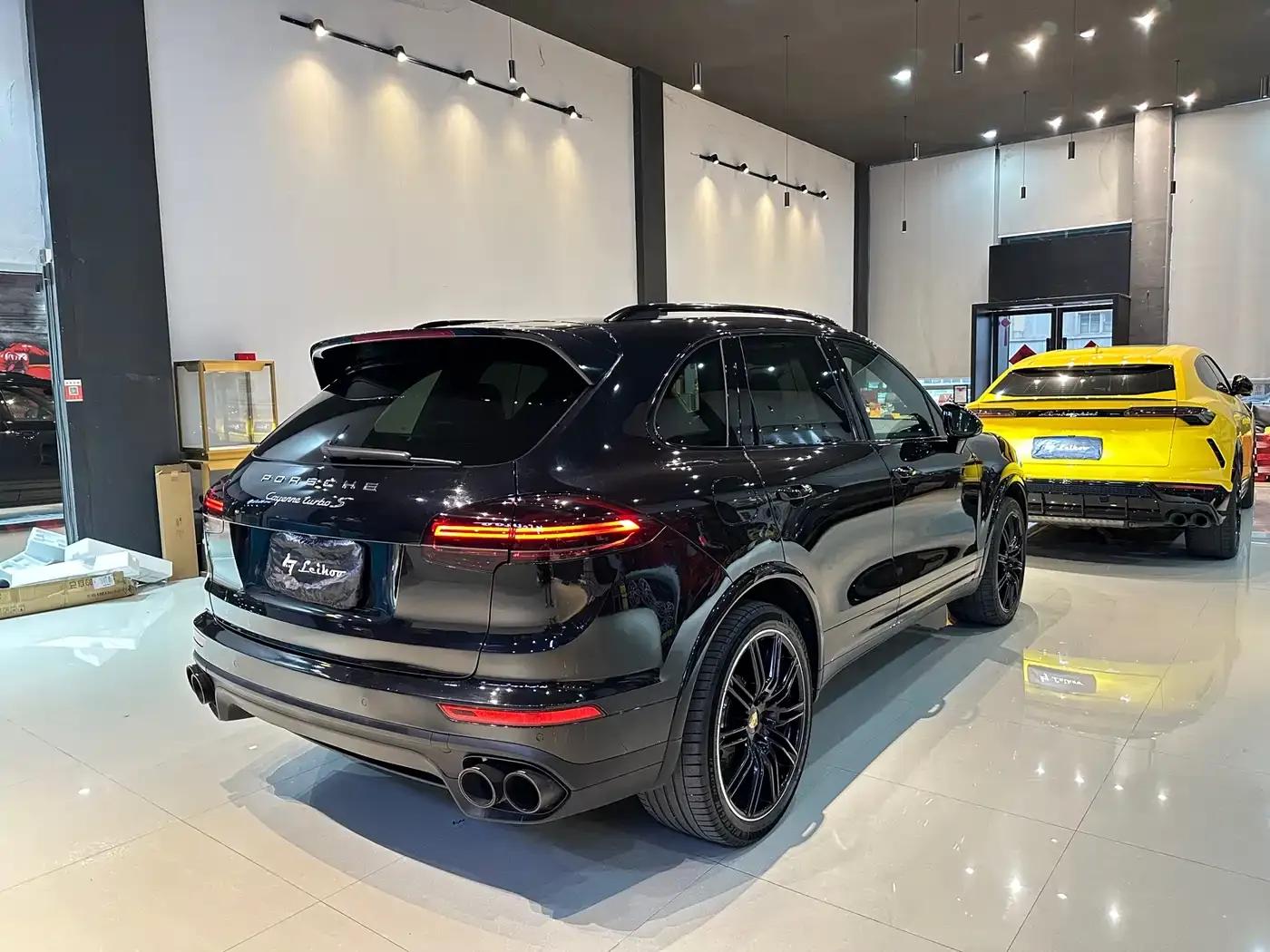 Cayenne 2016 Cayenne Turbo S 4.8T — миниатюра 7
