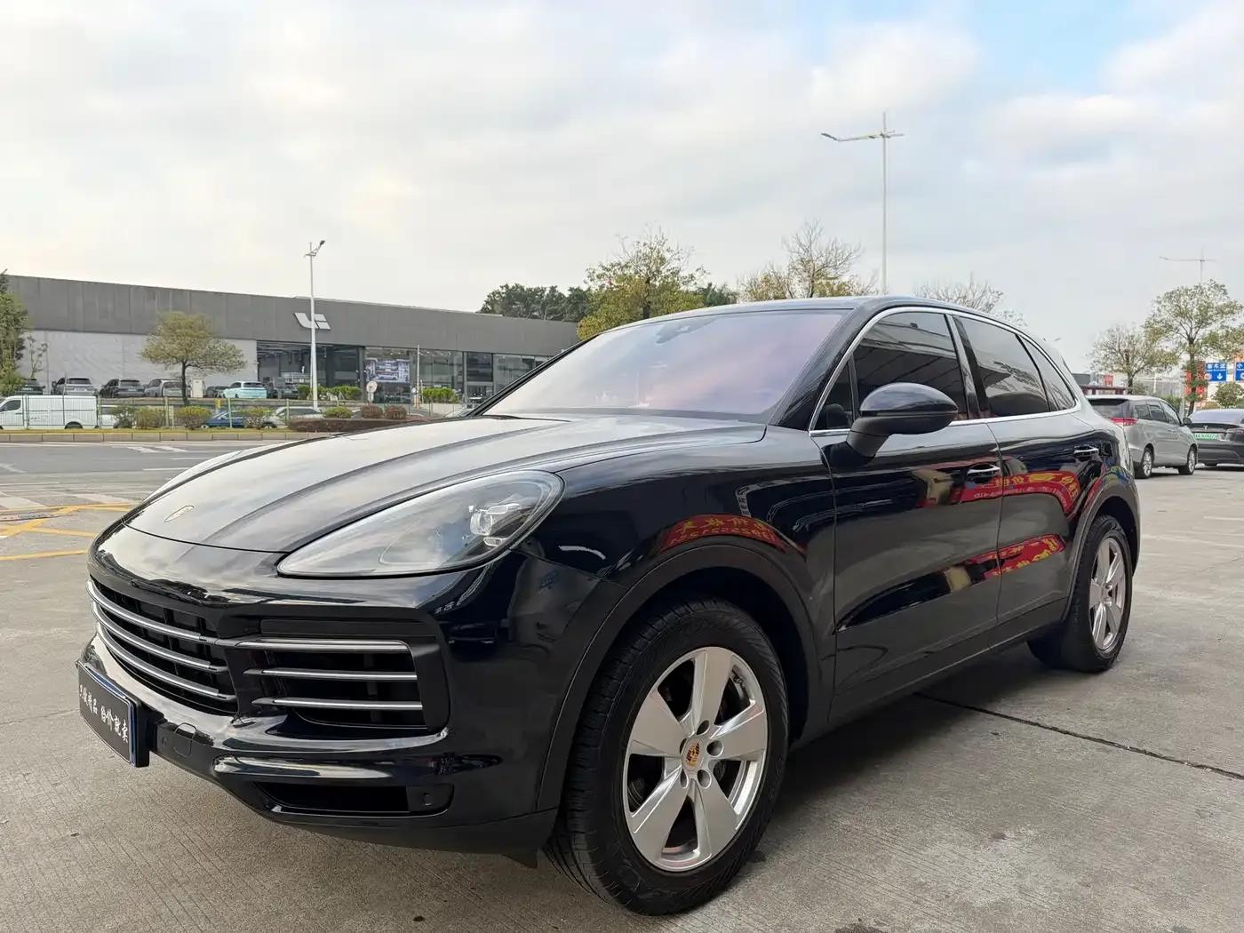Cayenne 2018 Cayenne 3.0T — миниатюра 1