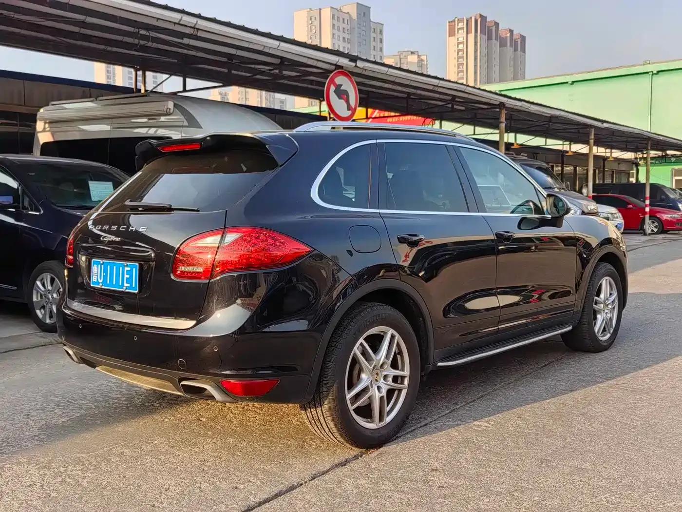 2012 Cayenne 3.0T US Spec — миниатюра 7