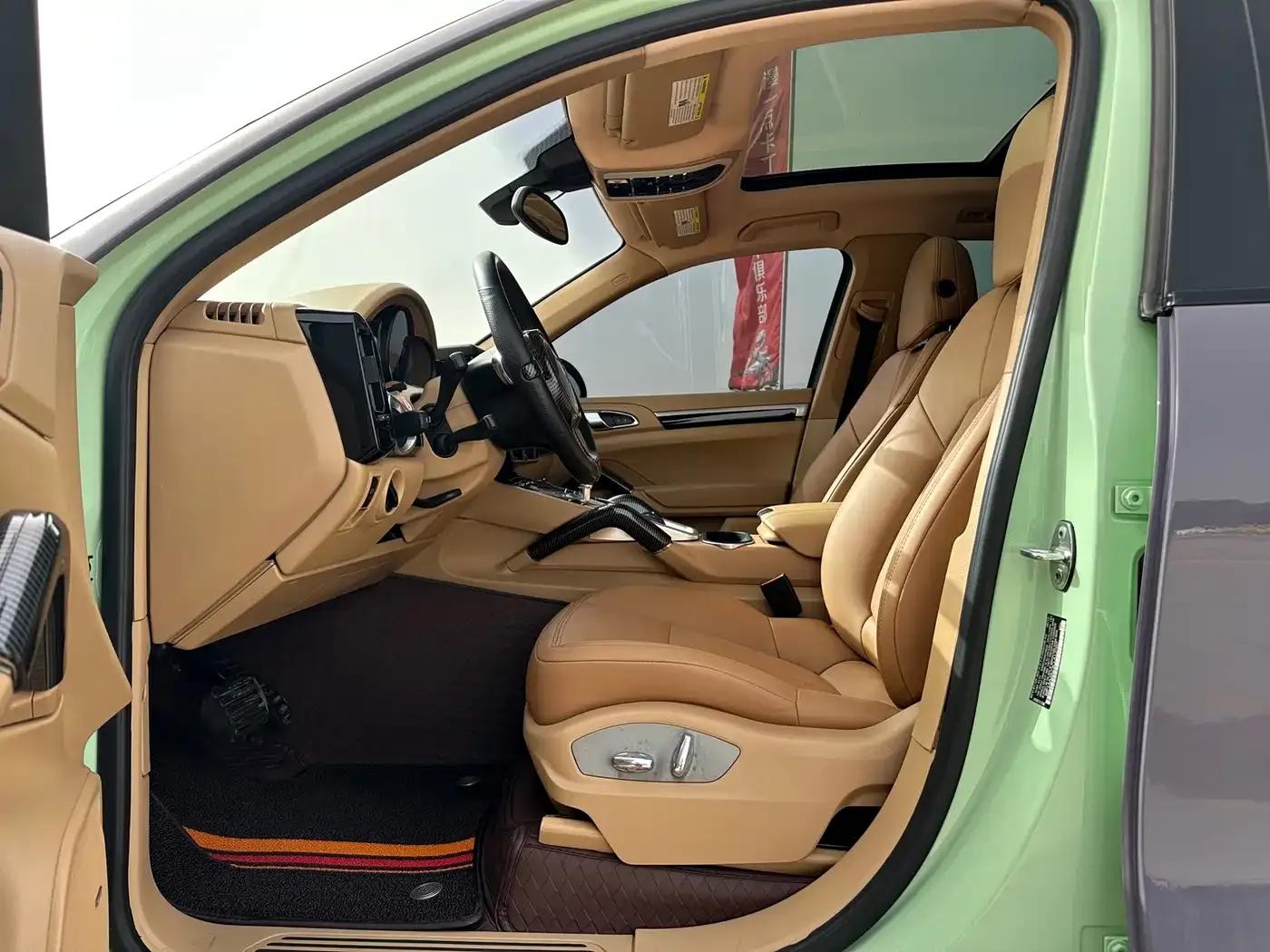 2012 Cayenne 3.6L US Spec — миниатюра 11